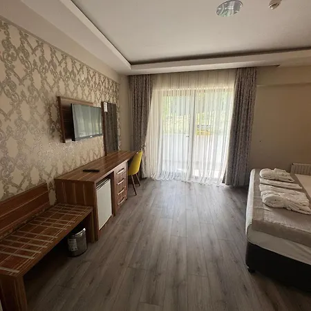 Hotel Almero Termal